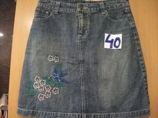 Blusa Teal y Falda Negra Talla L