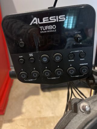 Batería Electrónica Alesis Turbo