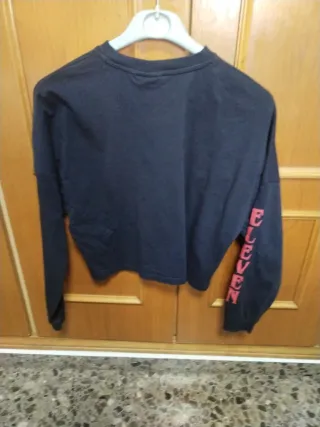 Camiseta Stranger Things Negra Talla M