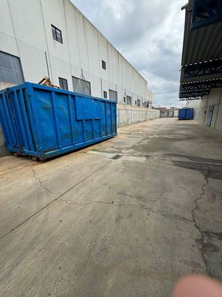 Nave industrial en alquiler en La Estación en Badajoz