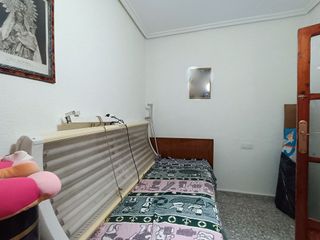 Chalet en venta en Hellín