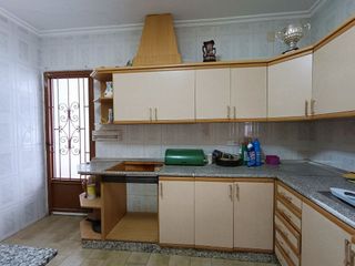 Chalet en venta en Hellín