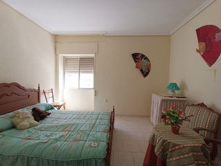 Chalet en venta en Hellín