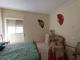 Chalet en venta en Hellín