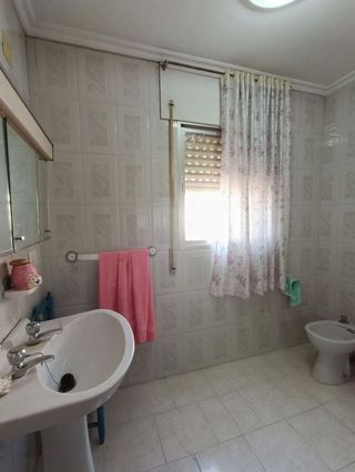 Chalet en venta en Hellín