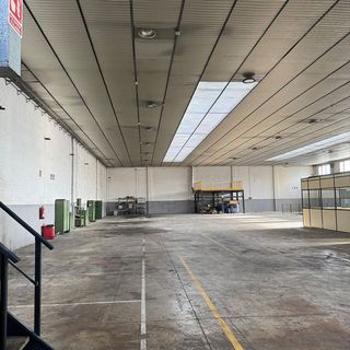 Nave industrial en alquiler en Gràcia en Sabadell