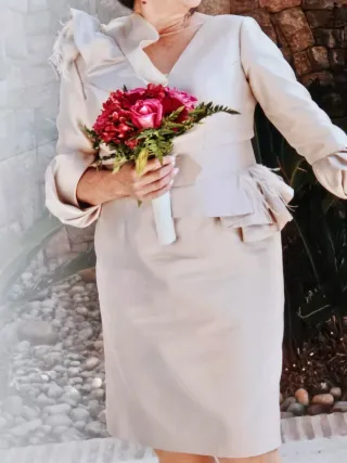 Vestido Novia/Madrina Beige Dorado