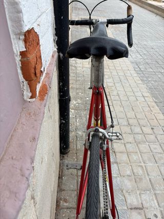 Bicicleta carretera vintage Orbea roja