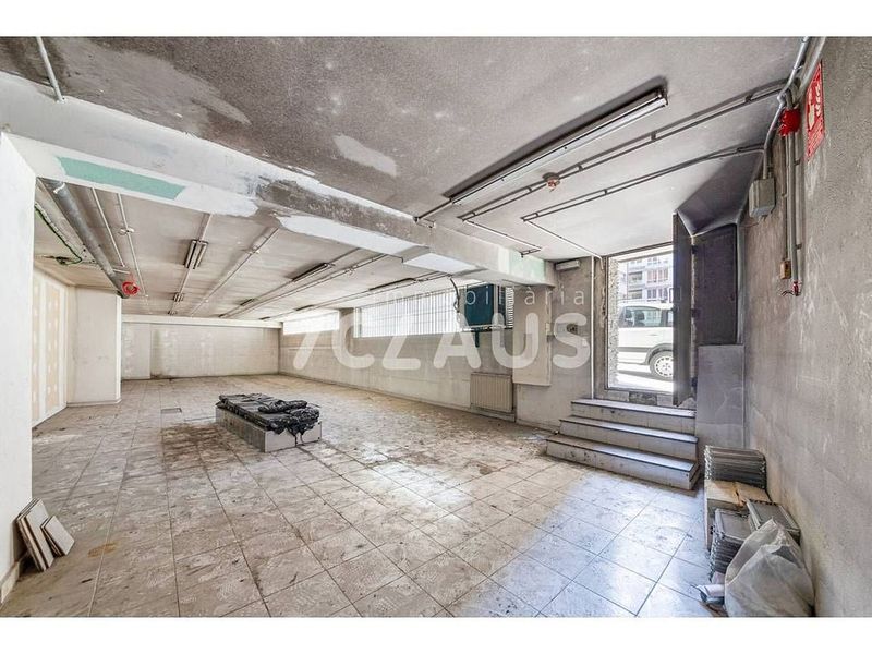 Local comercial de 1 habitaciones en alquiler en Andorra la Vella · 12 de 29