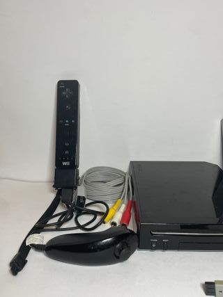 Consola Nintendo Wii Negra + Mando + Accesorios