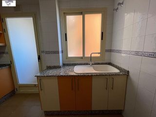 Piso en alquiler en Santa Cruz - Industria - Polígono Campollano en Albacete