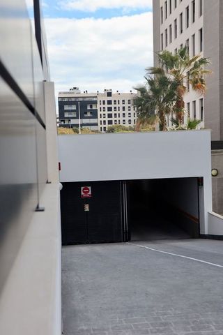 Garaje en alquiler en El Travaló - Martínez Valero en Elche