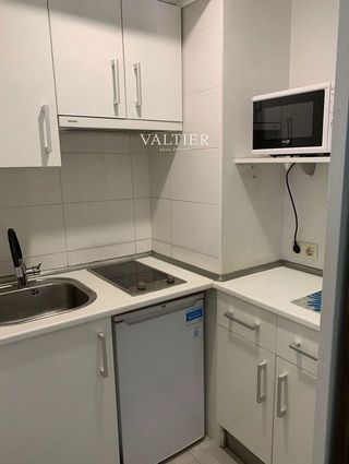 Piso en alquiler en Castillejos en Madrid