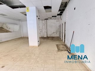 Local comercial en venta en Corrales de Buelna (Los)