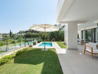 Piso en alquiler en Benahavís