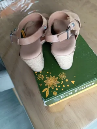 Sandalias de piel mujer beige/marrón