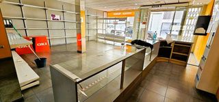 Local comercial en alquiler en Totana