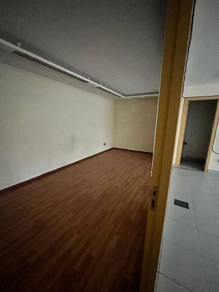 Local comercial en venta en Gavarra en Cornellà de Llobregat