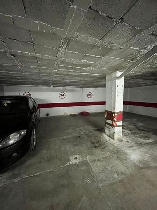 Garaje en venta en Polígono Cartuja – La Paz en Granada