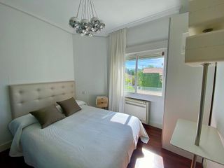 Piso en alquiler en Nueva España en Madrid