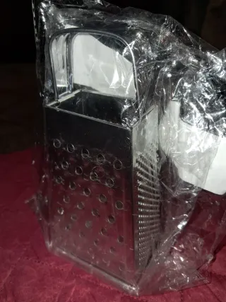 Grattugia in metallo