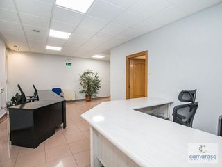 Local comercial en alquiler en Centro en Ávila