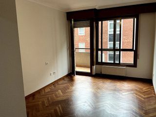 Piso en alquiler en Praza Independencia en Vigo