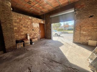 Local comercial en alquiler en Riera en Cornellà de Llobregat