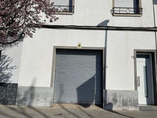 Local comercial en alquiler en Riera en Cornellà de Llobregat
