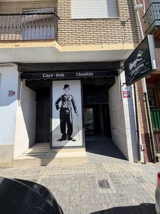 Local comercial en venta en Baeza