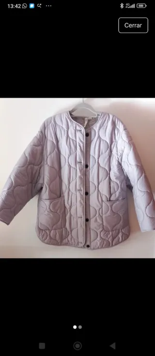 Chaqueta acolchada fina .