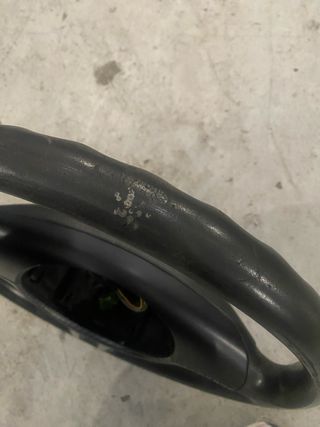 Volante con embellecedor