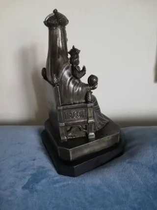 Figura antigua Virgen de Montserrat, 23×13×13,5 cm