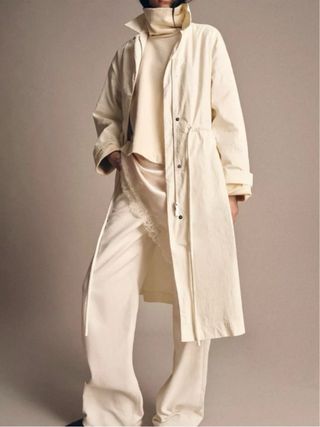 Gabardina Zara Talla M