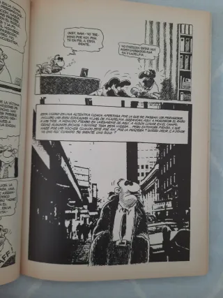 EL CONDON ASESINO. PRIMERA EDICIÓN 1991.