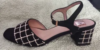 Sandalias negras fiesta tachuelas