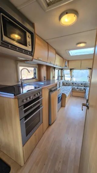 Caravana Sterling Europa 7 plazas