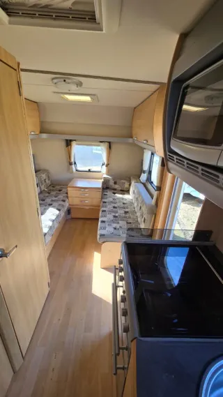 Caravana Sterling Europa 7 plazas