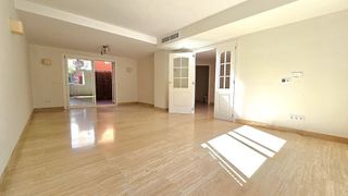 Casa adosada en alquiler en Son Rapinya - La Vileta en Palma de Mallorca