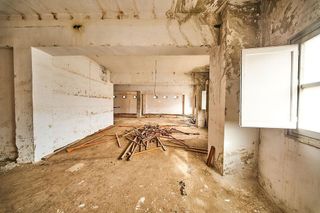 Edificio en venta en Baza