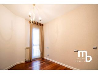 Piso en alquiler en Arapiles en Madrid