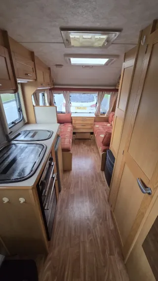 Caravana Elddis Avante 6-7 plazas