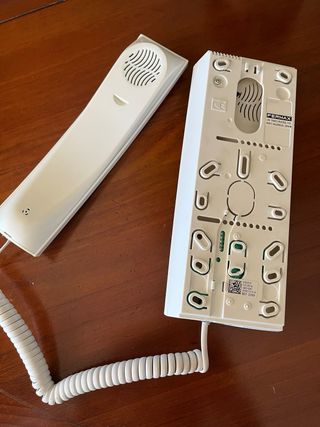 Telefonillo Fermax Blanco