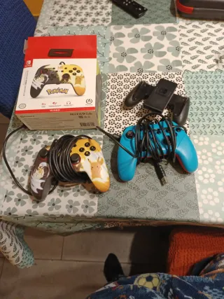 Nintendo Switch Lote Mandos Juegos Cables