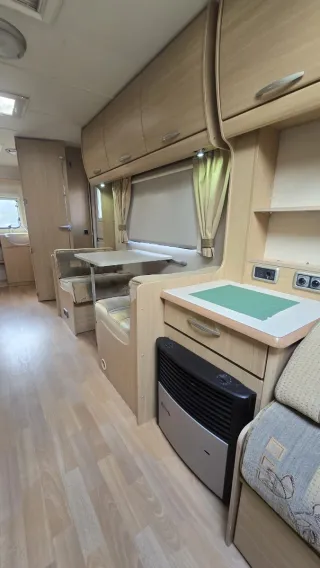 Caravana Abbey Freestyle muy amplia