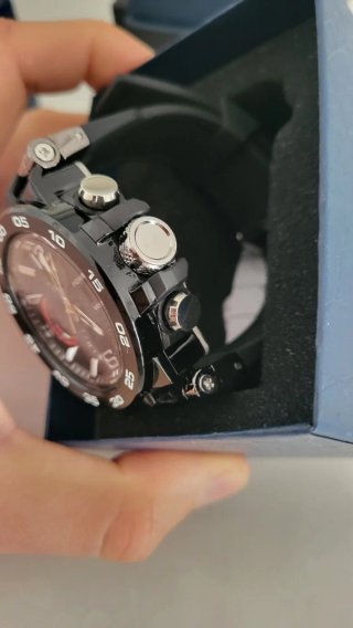 Orologio nuovo