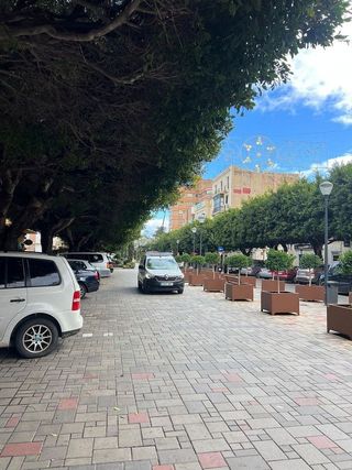 Local comercial en venta en Melilla