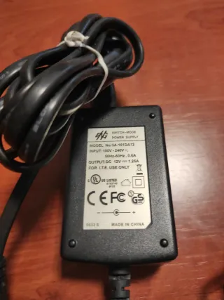 Fuente de alimentación SNG 12V 1.25A