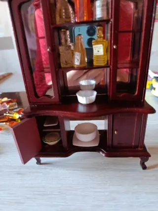 Mueble Casa Muñecas Madera y Cristal.liquidacion