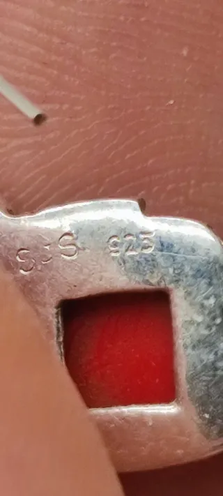 Pendientes de Plata y Coral.